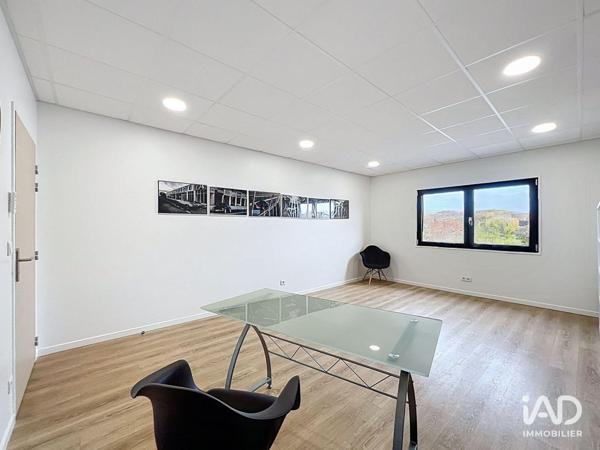 Location bureaux 23 m² Servon