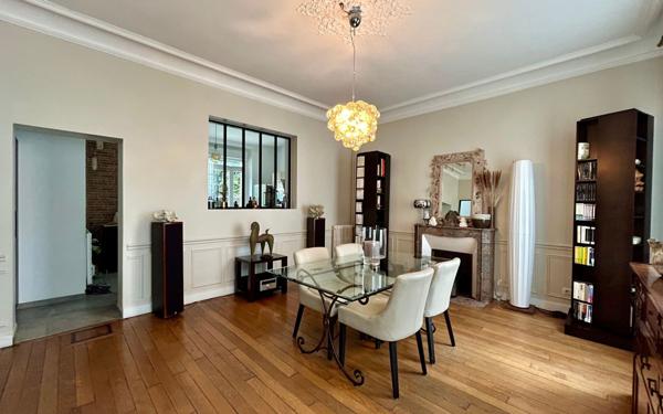 Maison à vendre    6 pièces • 190,55 m2 Saint-Pierre-du-Perray