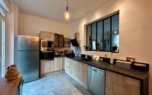 Maison à vendre    6 pièces • 190,55 m2 Saint-Pierre-du-Perray
