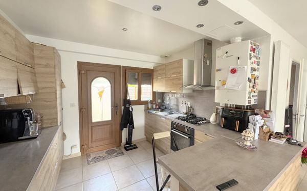 Maison à vendre    5 pièces •  Drancy