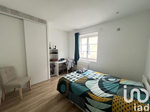 Maison de ville 6 pièces de 124 m² à Cérans-Foulletourte (72330)