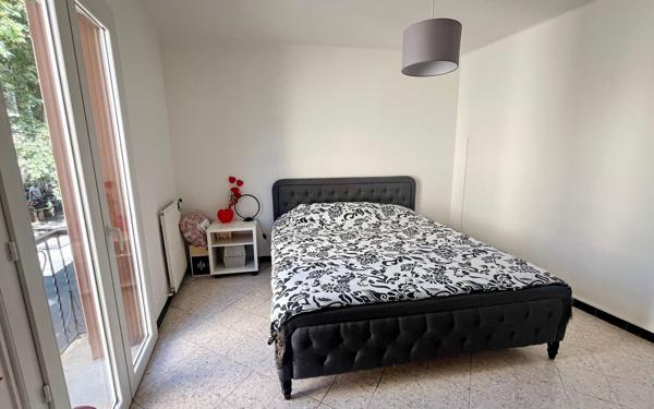 Maison à vendre    6 pièces •  Bessan