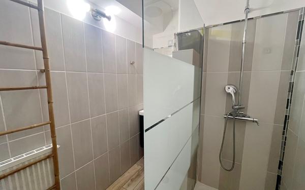 Maison à vendre    6 pièces •  Bessan