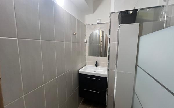 Maison à vendre    6 pièces •  Bessan