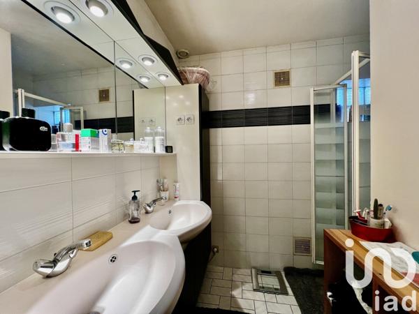 Maison à vendre 6 pièces 120 m² Paray-Vieille-Poste