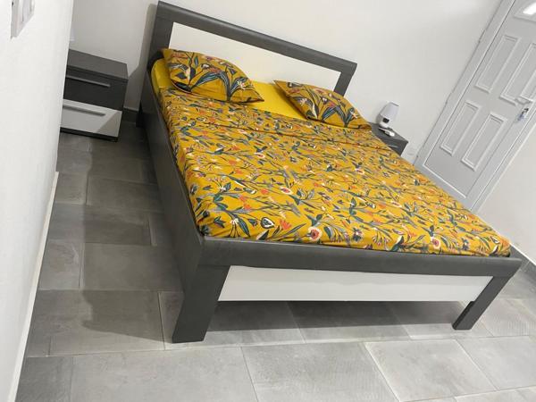 APPARTEMENT T2 MEUBLE SAISONNIER 45M2 1200€ CH COMPR BADUEL CAYENNE