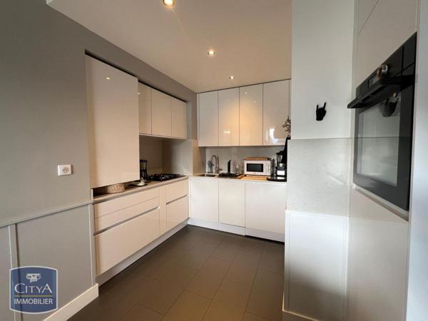 Appartement à louer 4 pièces 83.74m²