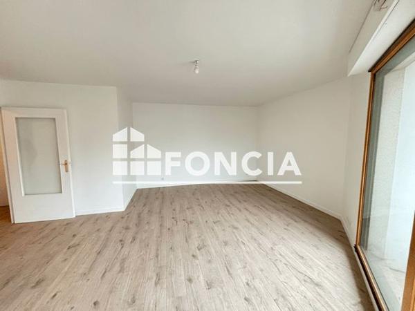 Location Appartement 3 pièces 64.91 m² - Saint-ouen 93400