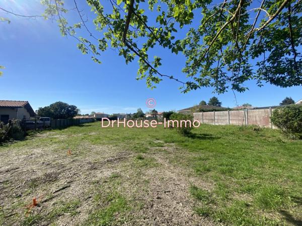 Terrain à vendre de 841 m²