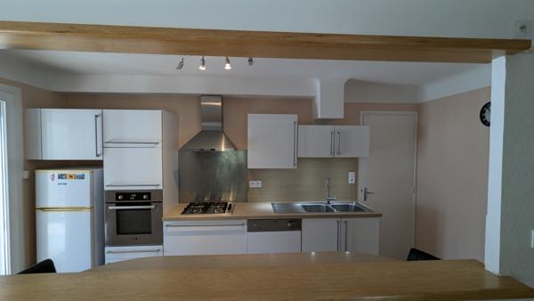 Entraigues-sur-la-Sorgue (84320) Charmante maison à Entraigues-sur-la-Sorgue