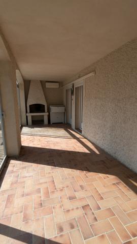 Entraigues-sur-la-Sorgue (84320) Charmante maison à Entraigues-sur-la-Sorgue