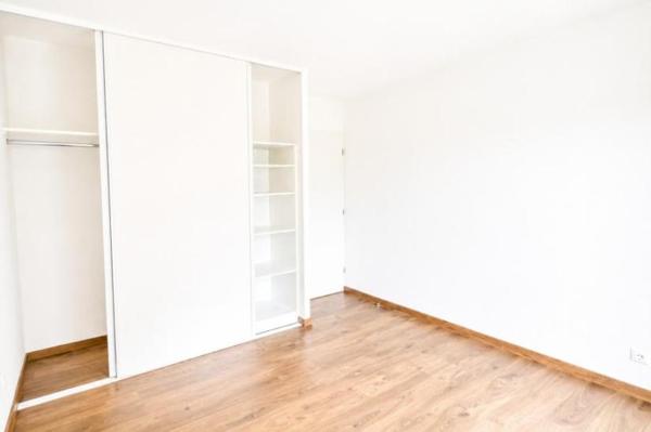Vente - Appartement 2 pièces 42 m 2 TOURS (37100)