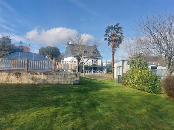 Maison à PLOUAY, 56240 - 6 pièces 159m²