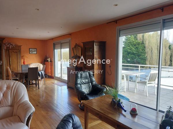 Maison à PLOUAY, 56240 - 6 pièces 159m²