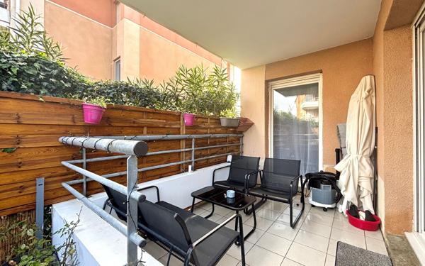 Appartement à vendre    2 pièces •  Miramas