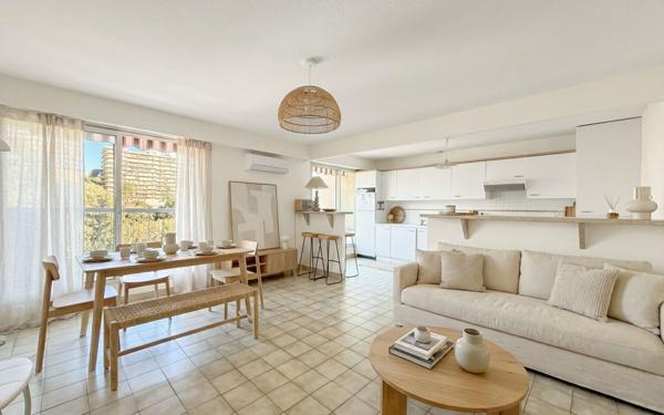 Appartement à vendre    3 pièces • 68,82 m2 Nice