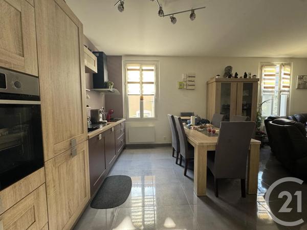 Maison à vendre  4 pièces - 75,60 m 2   STE MAXIME  - 83