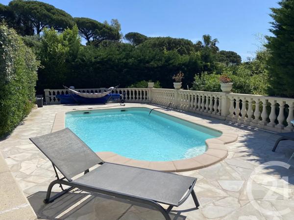 Maison à vendre  4 pièces - 91,57 m 2   STE MAXIME  - 83