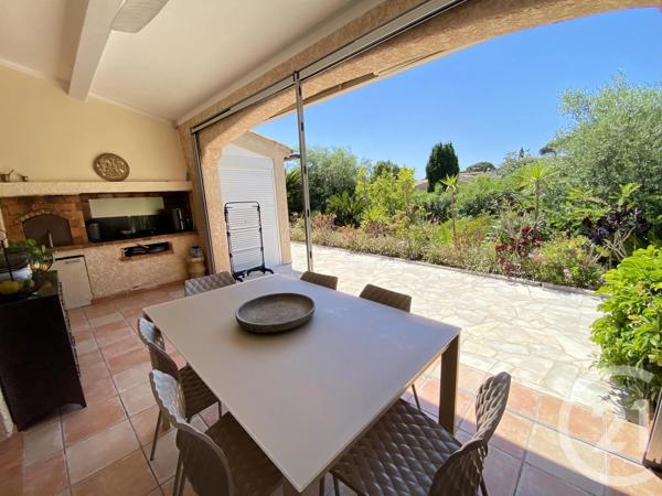 Maison à vendre  4 pièces - 91,57 m 2   STE MAXIME  - 83