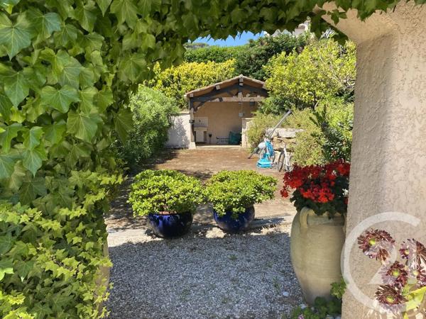 Maison à vendre  4 pièces - 91,57 m 2   STE MAXIME  - 83