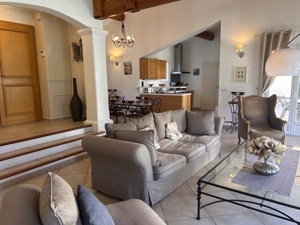 Domaine et Golf de Pont Royal Maison T4 avec Piscine
