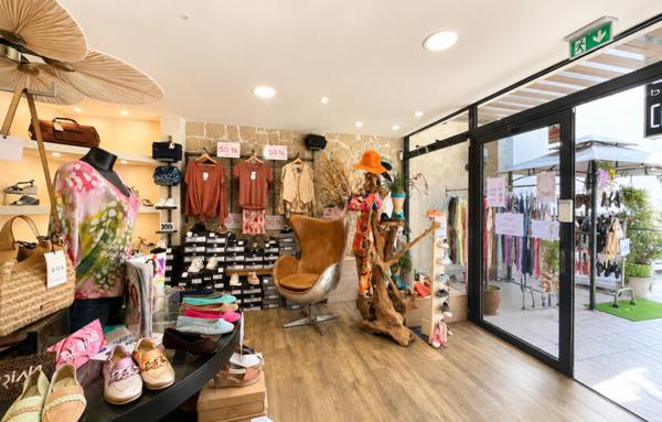 Murs Commerciaux de 106 m²