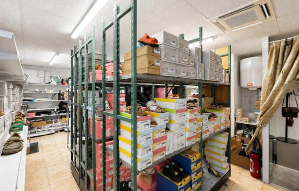 Murs Commerciaux de 106 m²