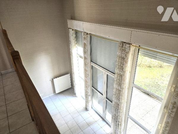 Appartement duplex 91,28 m² – 3 chambres – Terrasse – Parking couvert