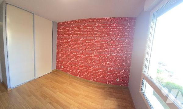 Appartement duplex 91,28 m² – 3 chambres – Terrasse – Parking couvert