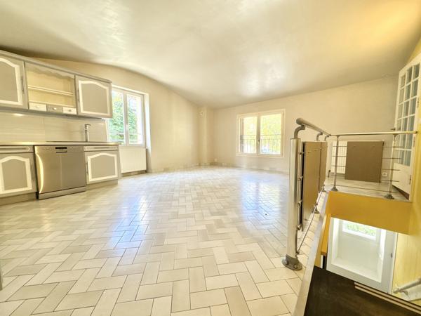 Maison de village avec garage et jardin Penne-d'Agenais (47140)