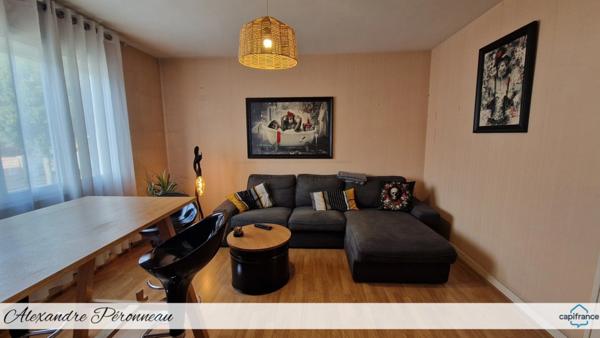 à vendre LA ROCHELLE St Eloi Maison 2 chambres + Grand sous sol aménageable