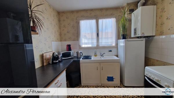 à vendre LA ROCHELLE St Eloi Maison 2 chambres + Grand sous sol aménageable