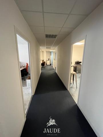 A VENDRE SECTEUR CARMES REPUBLIQUE LOCAL 85m² AVEC VITRINE Détails des diagnostics énergétiques