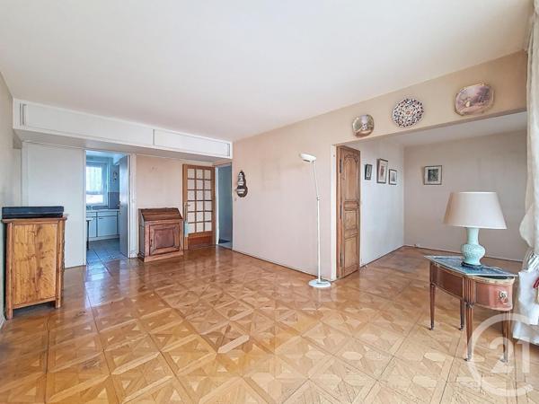 Appartement F5 à vendre  5 pièces - 83,10 m2 RUNGIS - 94