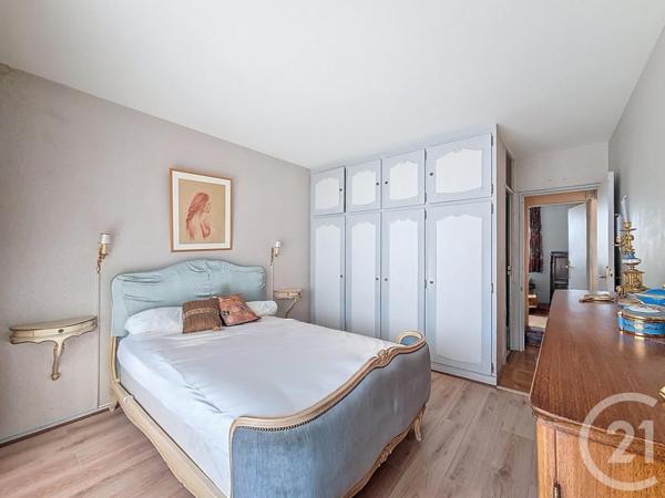 Appartement F5 à vendre  5 pièces - 83,10 m2 RUNGIS - 94