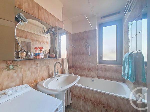 Appartement F5 à vendre  5 pièces - 83,10 m2 RUNGIS - 94