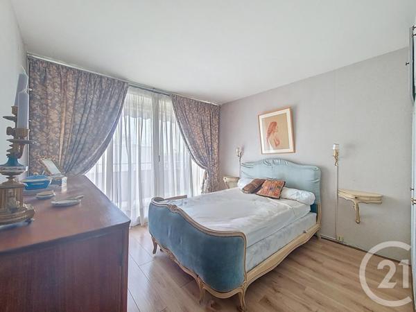 Appartement F5 à vendre  5 pièces - 83,10 m2 RUNGIS - 94