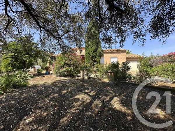Maison à vendre  4 pièces - 114 m 2   ST CYR SUR MER  - 83
