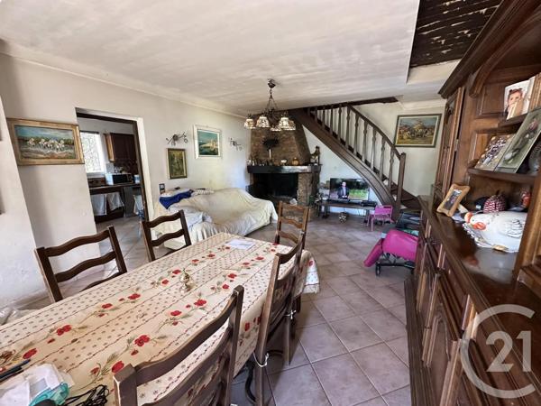 Maison à vendre  4 pièces - 114 m 2   ST CYR SUR MER  - 83