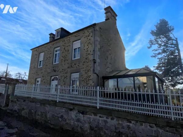 ENSEMBLE IMMOBILIER AVEC DEPENDANCES ET TERRAIN 