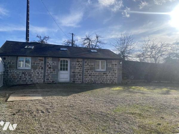 ENSEMBLE IMMOBILIER AVEC DEPENDANCES ET TERRAIN 