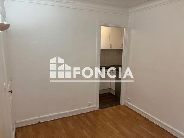 Location Appartement 2 pièces 26.17 m² - 4 RUE DE BELZUNCE Paris 75010
