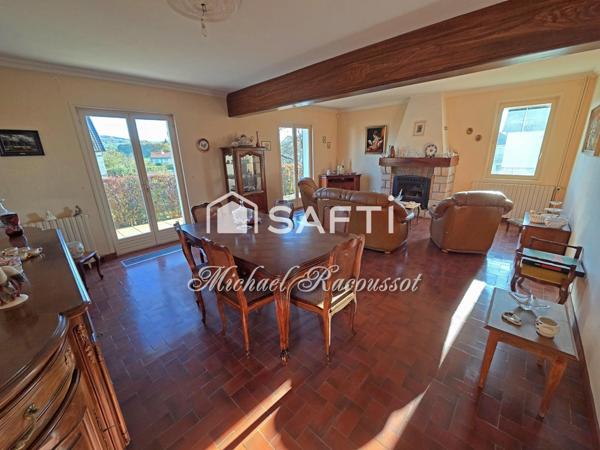 ETANG SUR ARROUX – Maison individuelle de 132 m² avec un terrain de 1057 m²