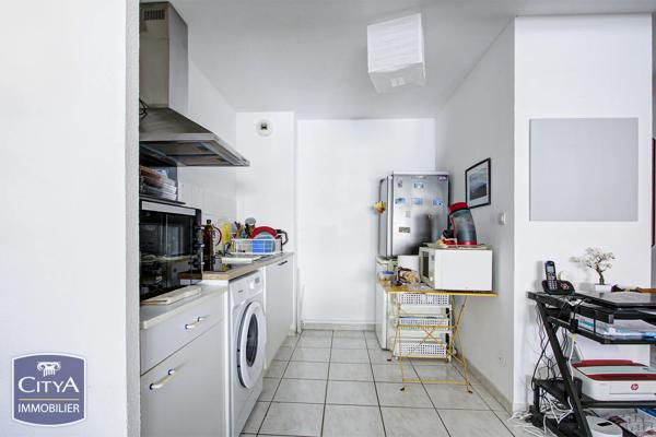 Appartement à vendre 2 pièces 56.84m² Saint-Estève (66240)