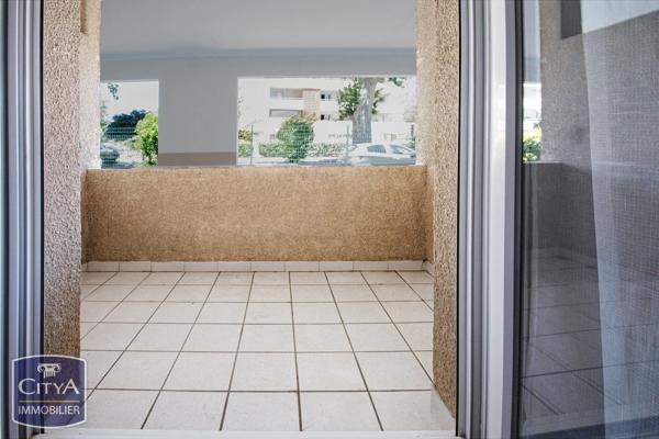 Appartement à vendre 2 pièces 56.84m² Saint-Estève (66240)