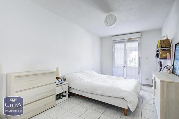 Appartement à vendre 2 pièces 56.84m² Saint-Estève (66240)