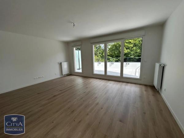 Appartement à louer 4 pièces 93.44m² Châtenay-Malabry (92290)