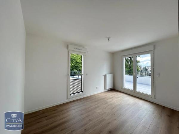 Appartement à louer 4 pièces 93.44m² Châtenay-Malabry (92290)