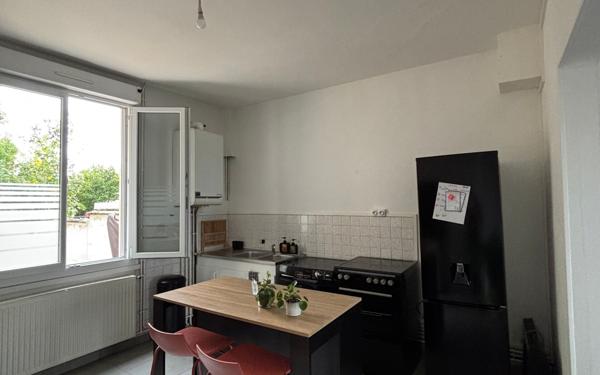 Maison à louer    3 pièces •  La Fère