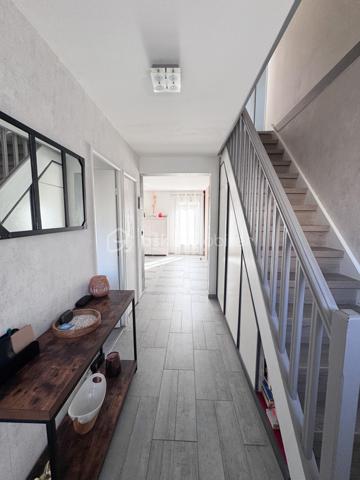 Maison traditionnelle de 121,72 m²